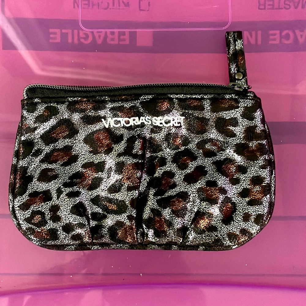 ***SMALL COSMETIC BAG***